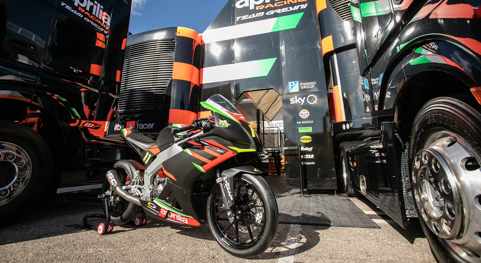 Aprilia Sport Racing 2