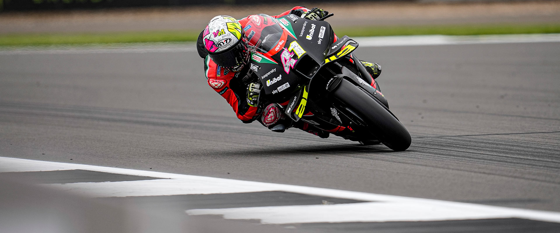 Aprilia wsbk discount 2021