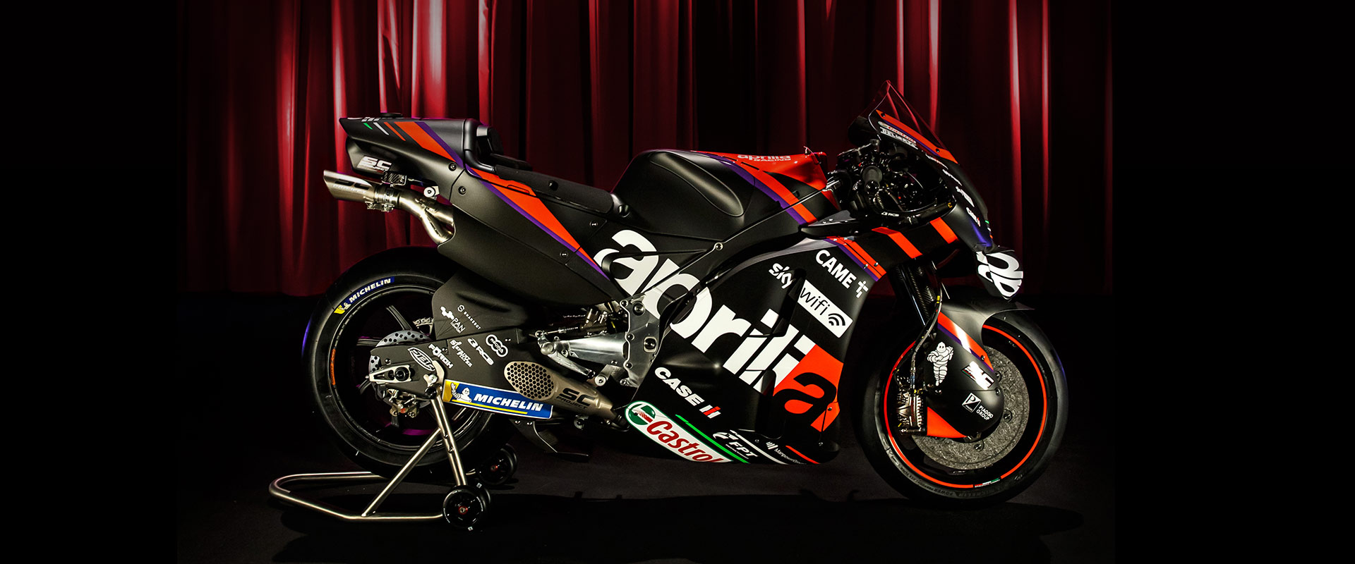 Aprilia 54 2025