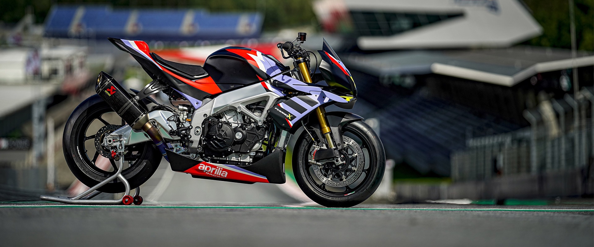 Aprilia Tuono V4 X