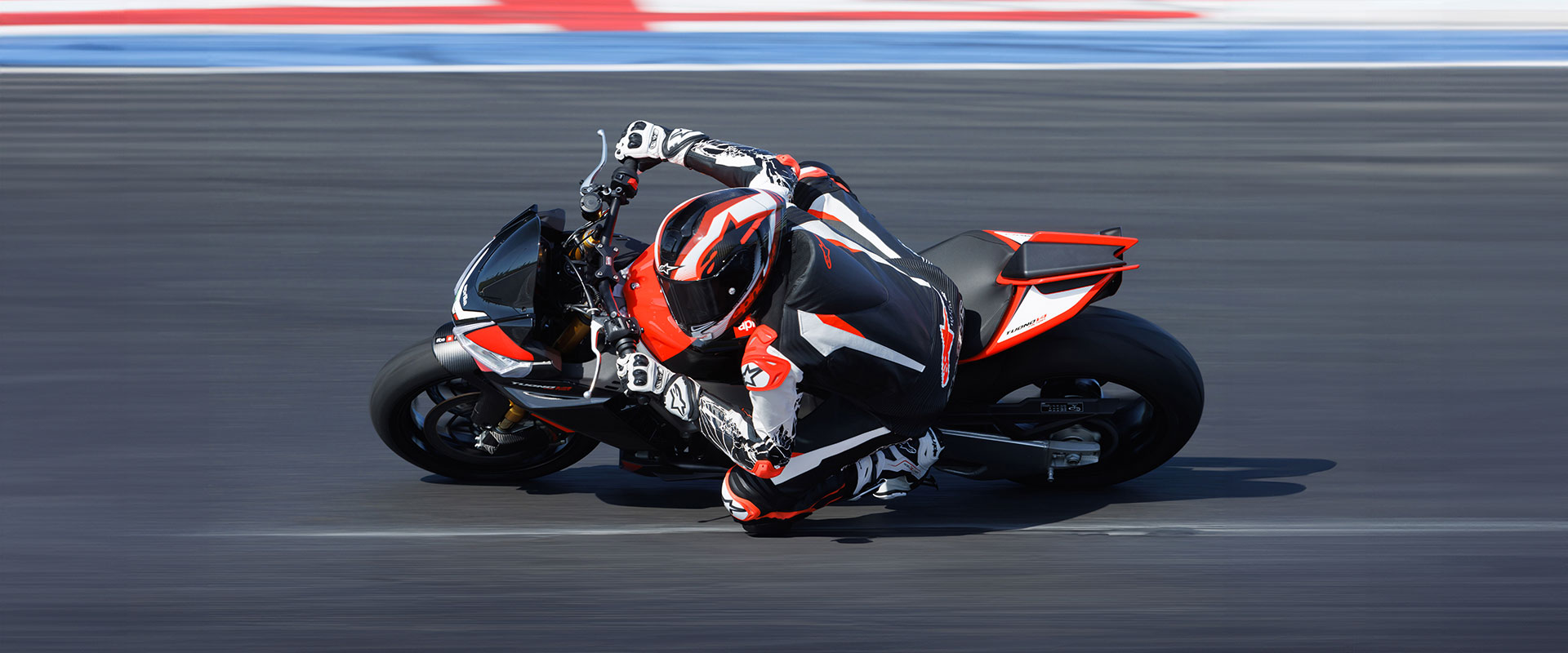 Aprilia bike price on road cheap