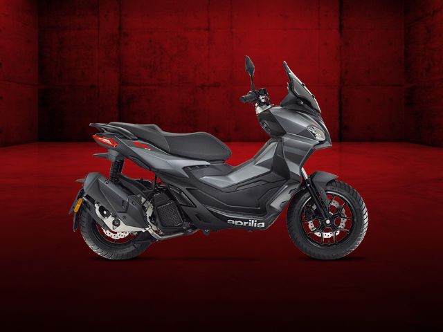 aprilia-sr-gt-hero-m-900x675.jpg